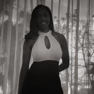 Meet your Posher, Miracle